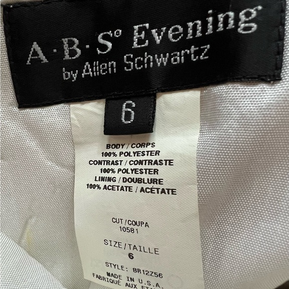 Vintage inspired party dress…full skirt - Picture 2 of 5